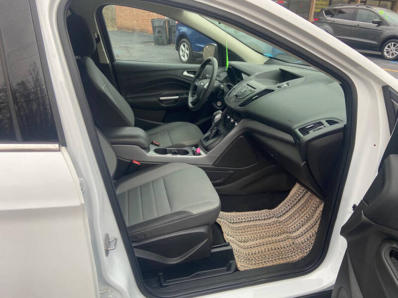2015 Ford Escape SE
