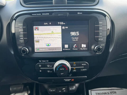 2019 Kia Soul +
