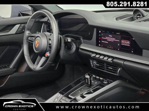 2025 Porsche 911 Carrera