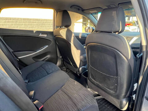 2015 Hyundai Accent GS