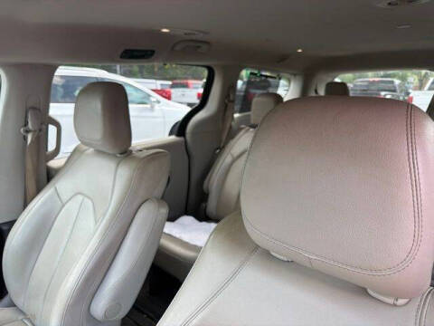 2020 Chrysler Pacifica Touring L Plus