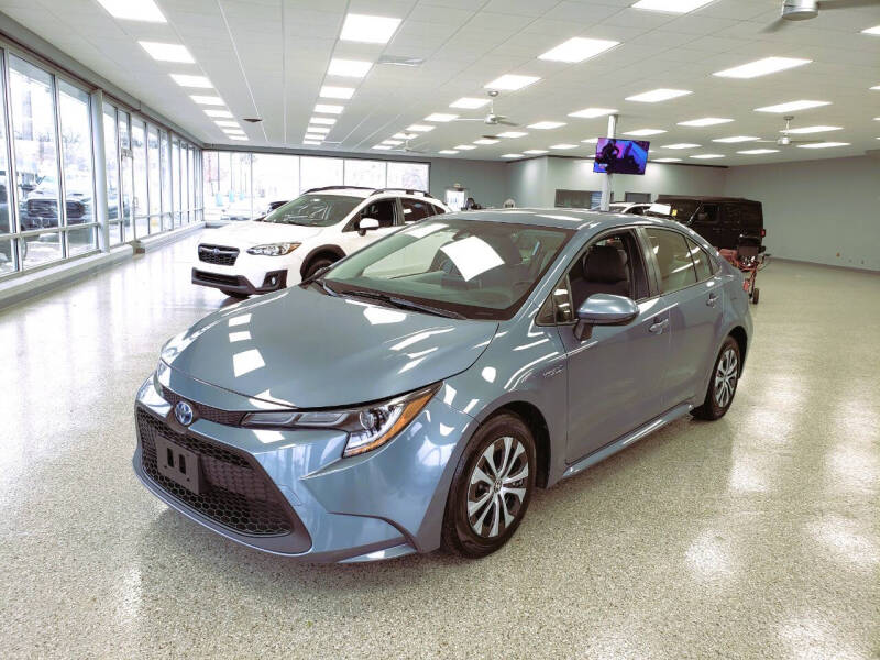 2021 Toyota Corolla LE photo 3