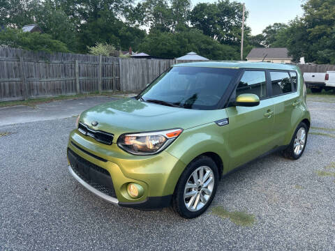 2017 Kia Soul +