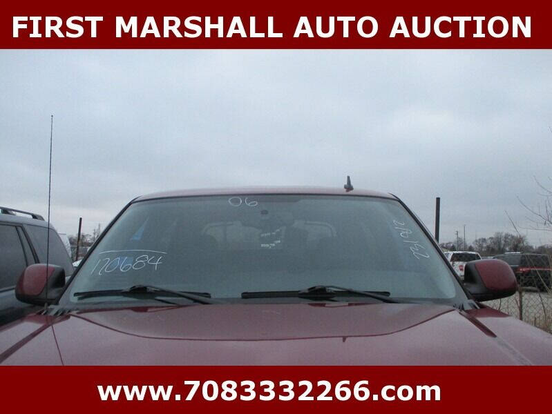 2006 Chevrolet Avalanche for sale at First Marshall Auto Auction in Harvey IL
