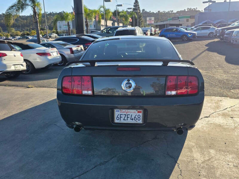 2008 Ford Mustang GT Deluxe