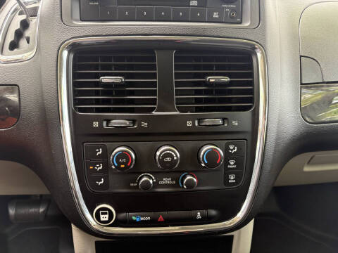 2013 Dodge Grand Caravan SXT