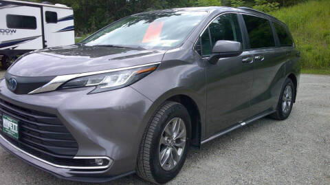 2023 Toyota Sienna XLE 7-Passenger