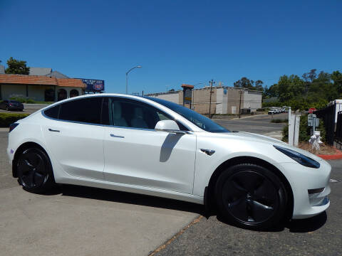 2018 Tesla Model 3 Long Range
