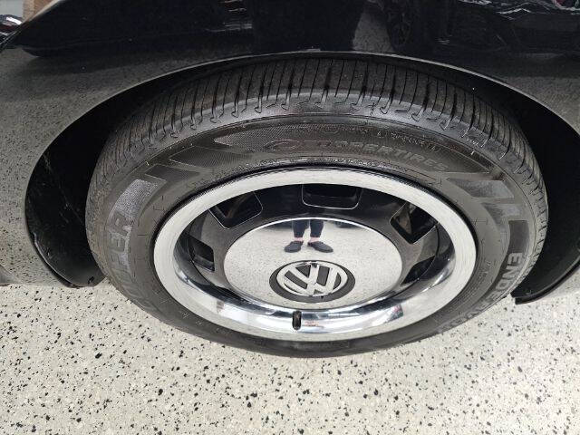 2015 Volkswagen Beetle 1.8T Classic PZEV