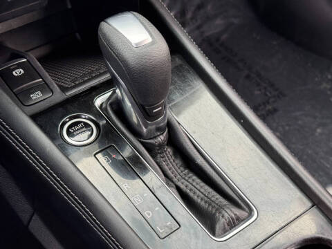 2022 Nissan Kicks SV