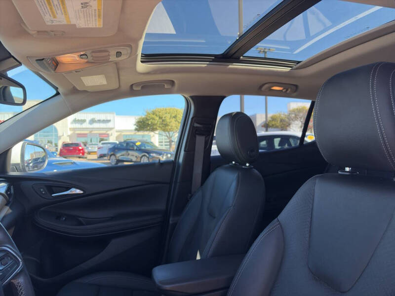 2023 Buick Encore GX Essence