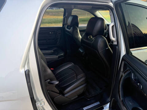 2016 GMC Acadia Denali