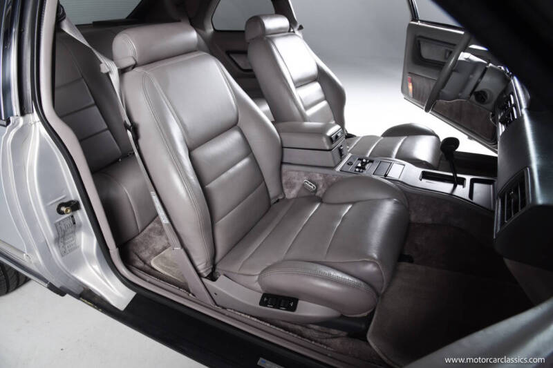 1990 Lincoln Mark VII LSC