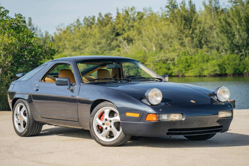 1987 Porsche 928 S4