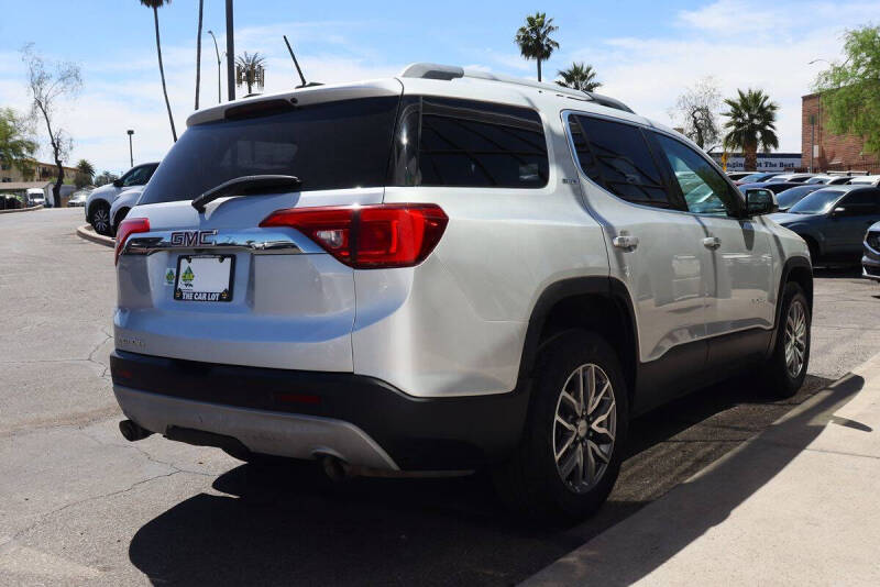 2018 GMC Acadia SLE-2