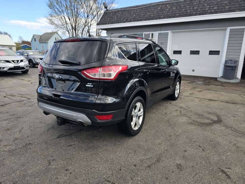2015 Ford Escape SE