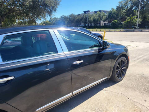 2014 Cadillac XTS Luxury Collection