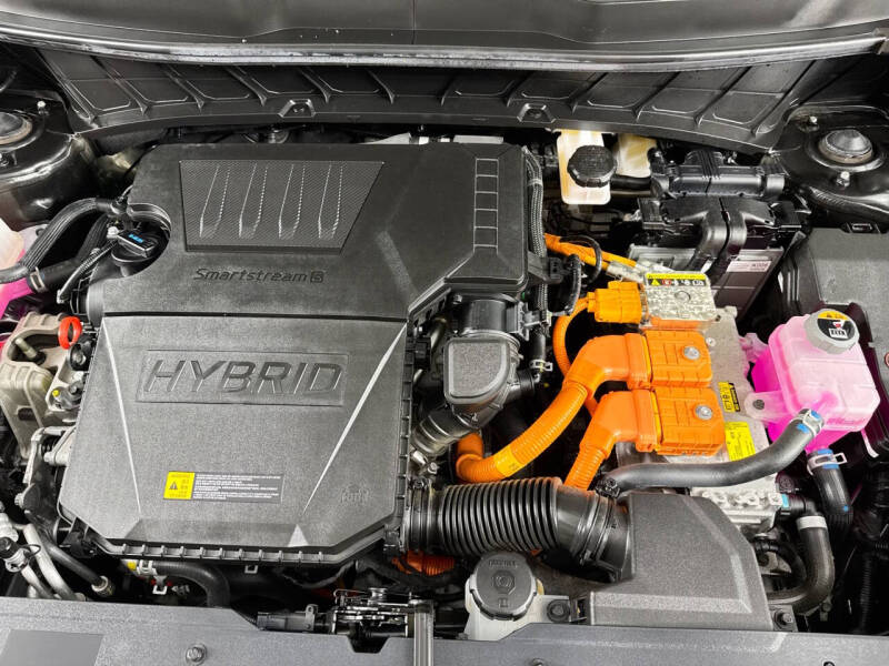 2023 Kia Niro LX