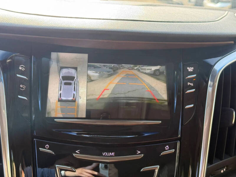 2015 Cadillac Escalade Luxury