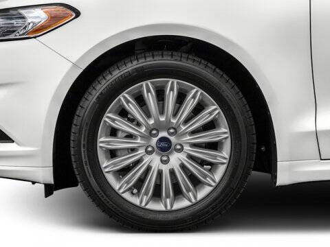 2016 Ford Fusion Hybrid SE