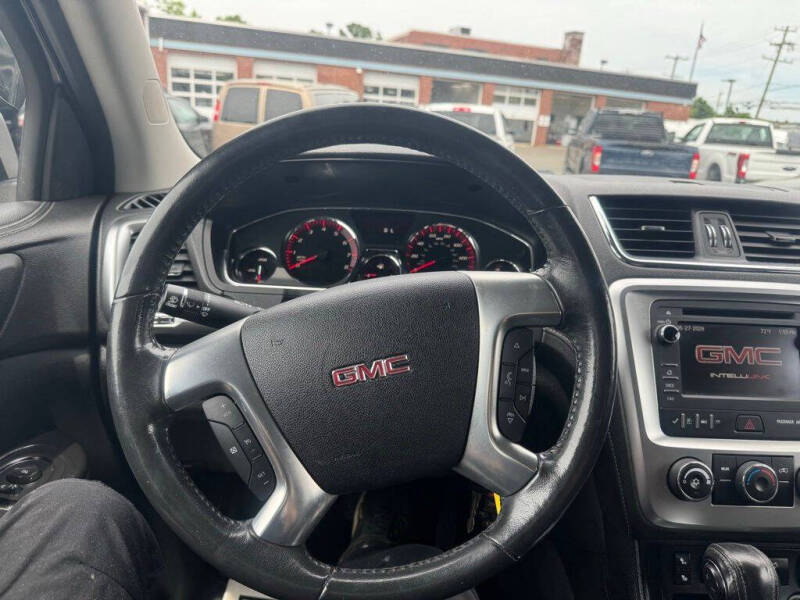 2014 GMC Acadia SLE-2