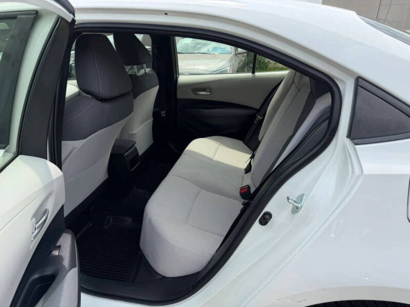 2020 Toyota Corolla LE