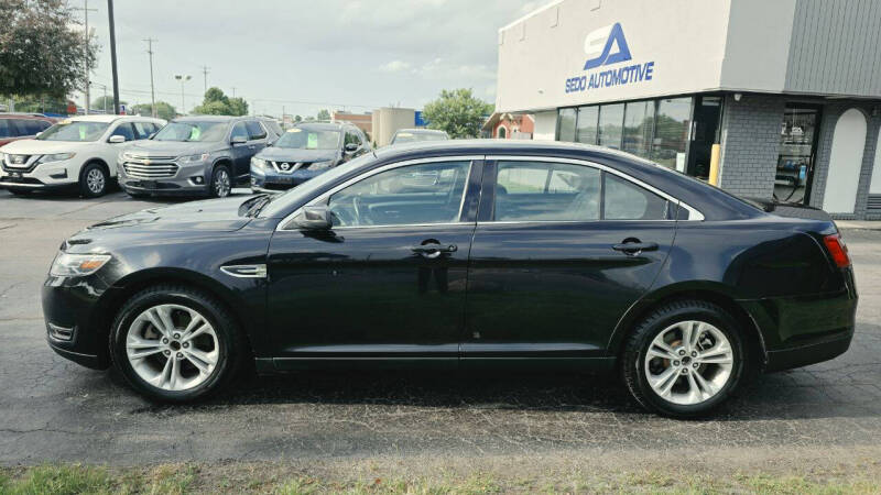 2019 Ford Taurus SEL