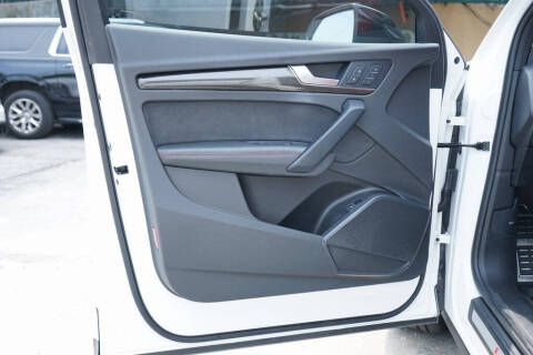 2022 Audi SQ5 3.0T quattro Premium Plus