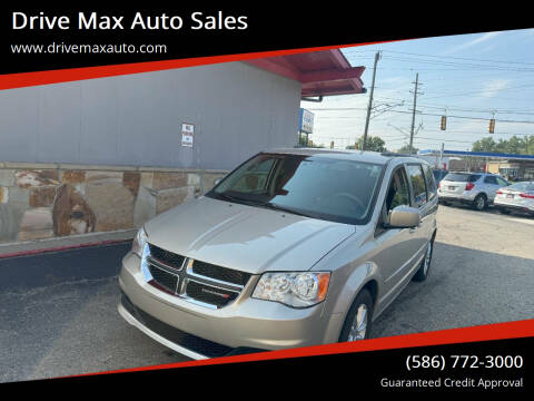 2013 Dodge Grand Caravan for sale at Drive Max Auto Sales in Warren MI