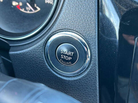 2017 Nissan Rogue Sport SV