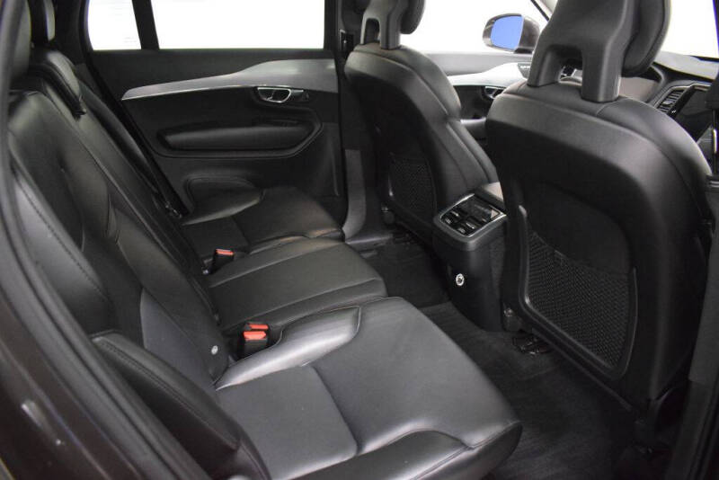 2018 Volvo XC90 T5 Momentum 7-Passenger