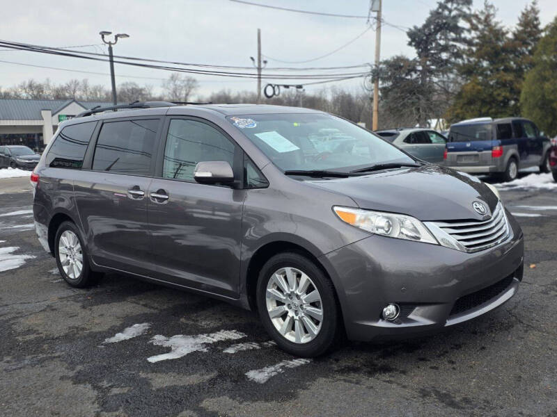 2014 Toyota Sienna Limited 7-Passenger