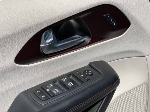 2020 Chrysler Pacifica Limited