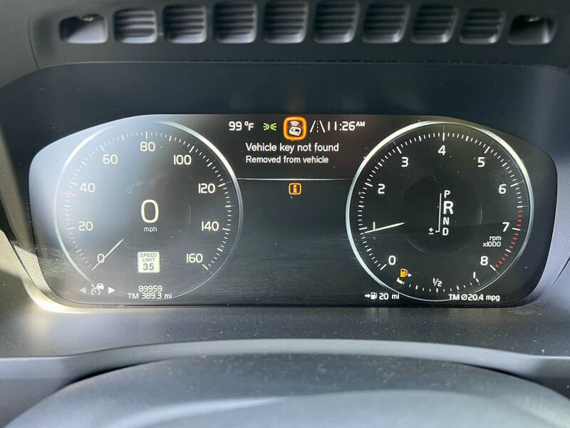 2020 Volvo XC90 T5 Momentum