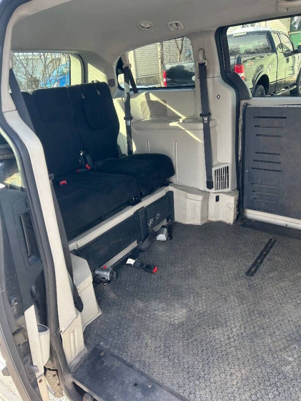 2012 Dodge Grand Caravan SE