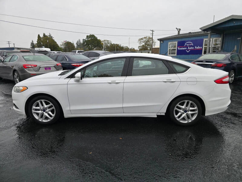 2016 Ford Fusion SE