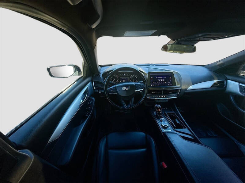 2024 Cadillac CT5 Luxury