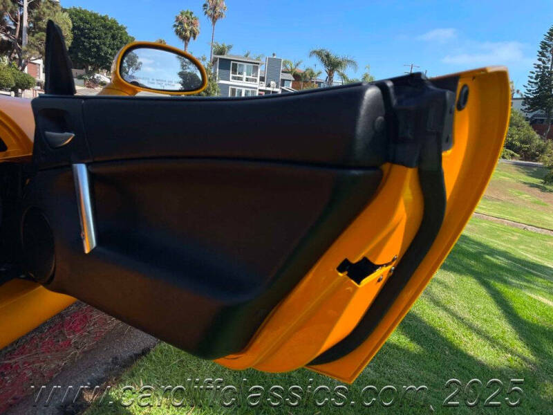 2003 Dodge Viper SRT-10