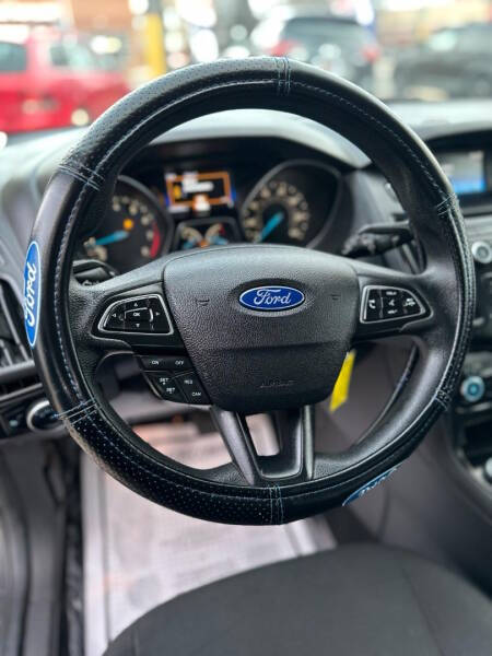 2015 Ford Focus SE