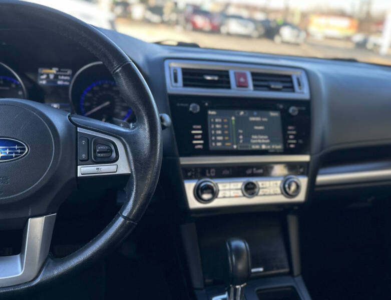 2015 Subaru Legacy 3.6R Limited