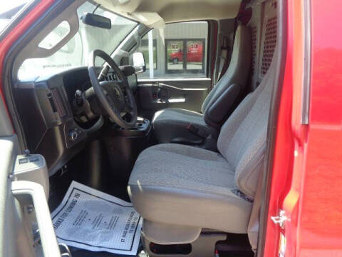 2024 Chevrolet Express 2500