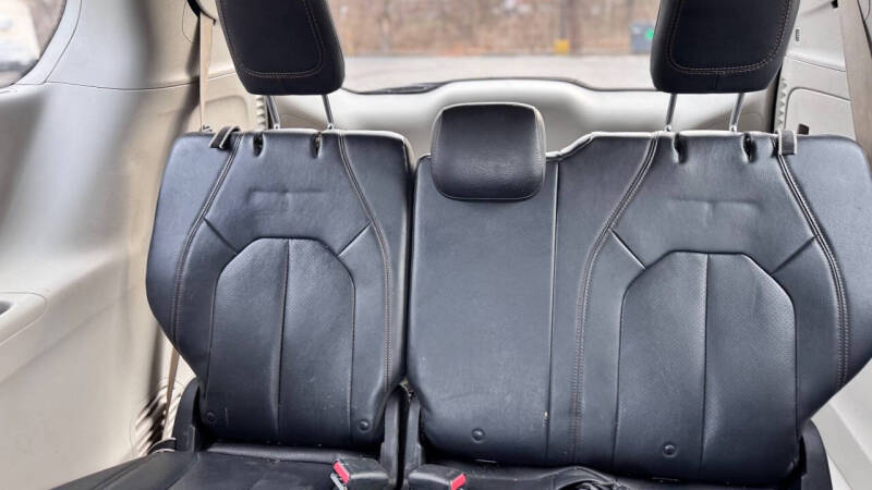 2018 Chrysler Pacifica Touring L