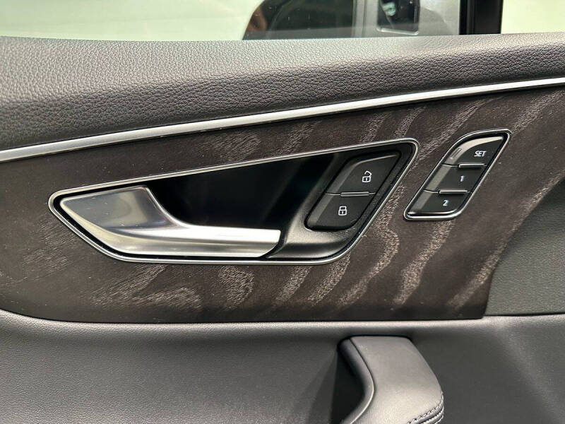 2021 Audi Q7 quattro Premium Plus 55 TFSI