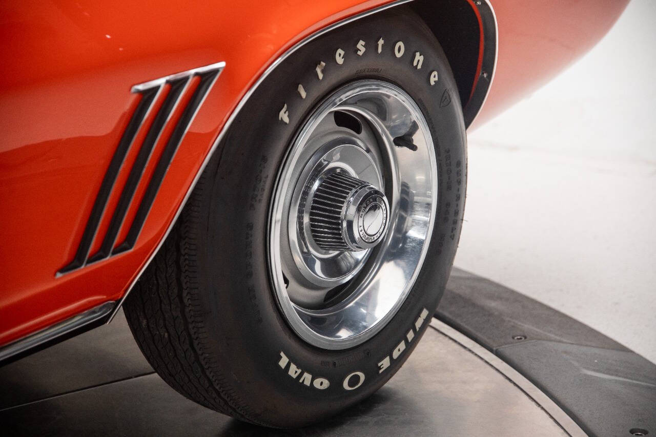 1969 Chevrolet Camaro 24