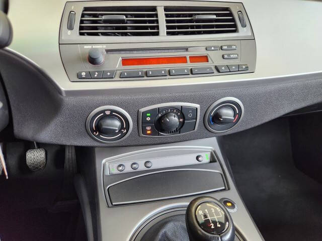 2004 BMW Z4 2.5i