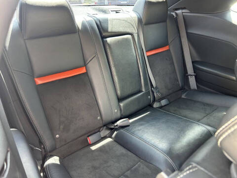 2008 Dodge Challenger SRT8