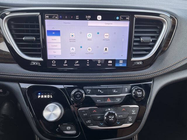 2021 Chrysler Pacifica Hybrid Pinnacle