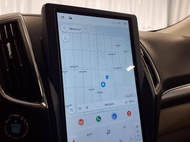 2023 Ford Edge Titanium