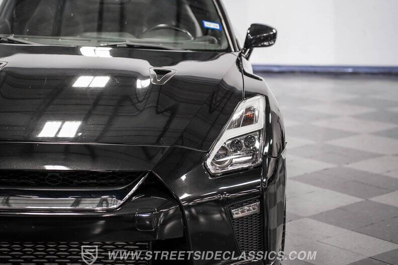 2013 Nissan GT-R