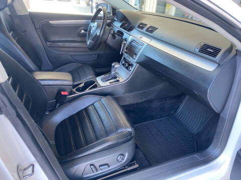 2011 Volkswagen CC Sport